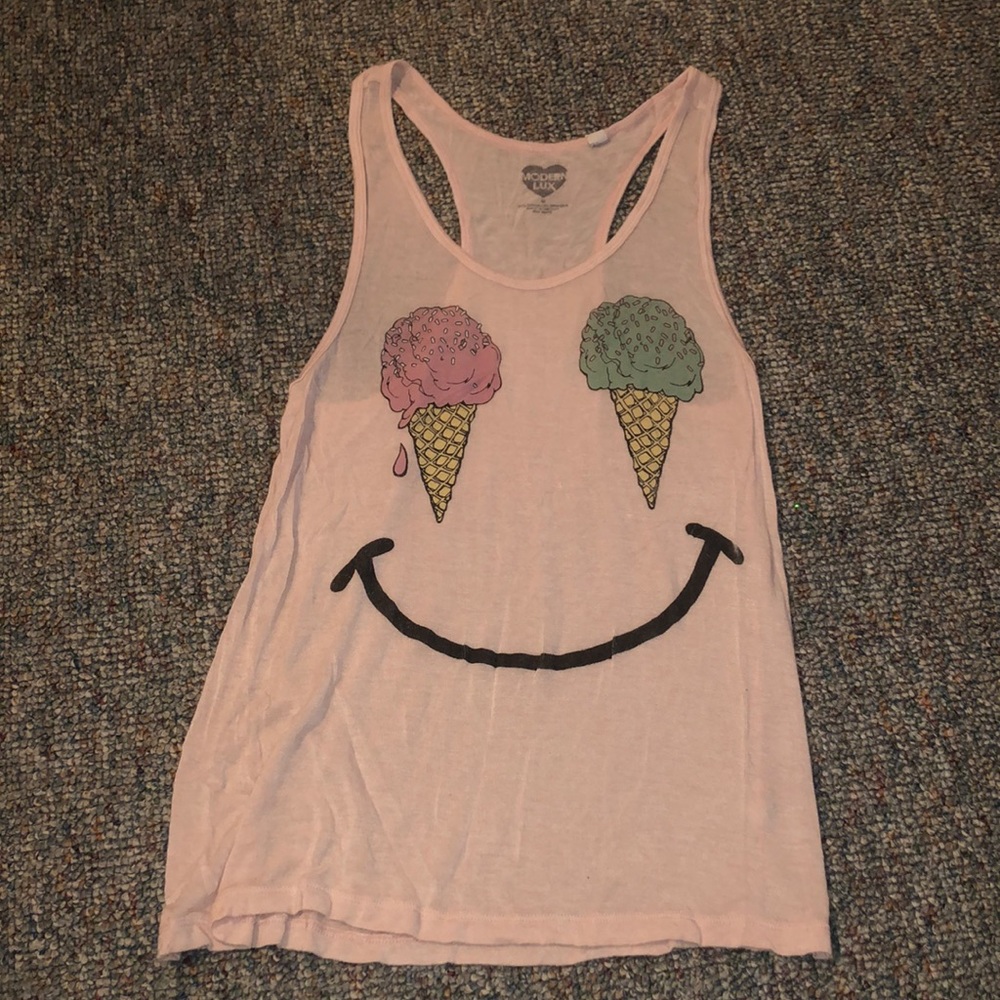 Pink tank top